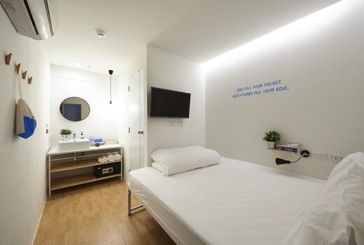 Smore Hotel Sala Daeng