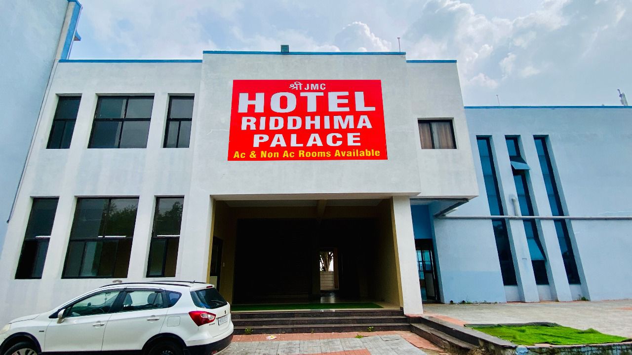 Hotel Riddhima Palace SEZ,Pithampur.
