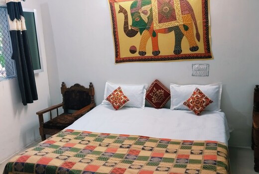 Guest House UGS
