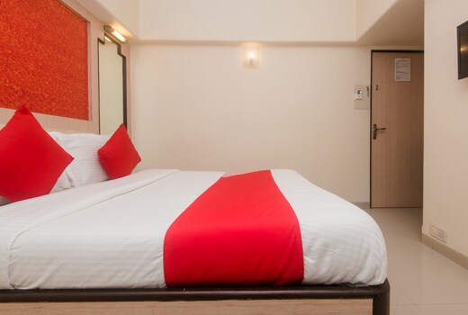 Hotel O Solitaire