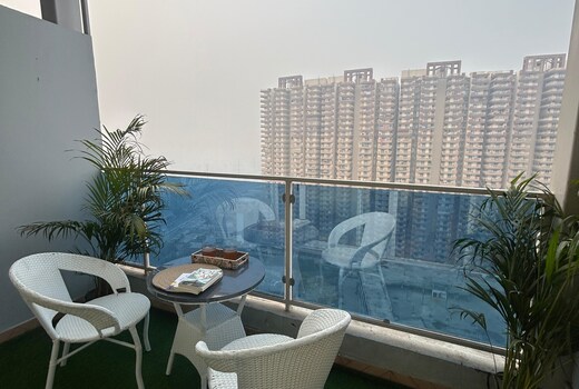 Premium Studio Apartment by Elegance Homes