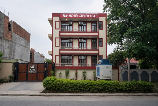 Silver Leaf Hotel