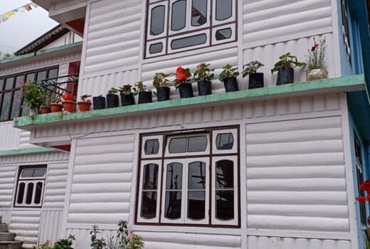 Gyaltsen resort