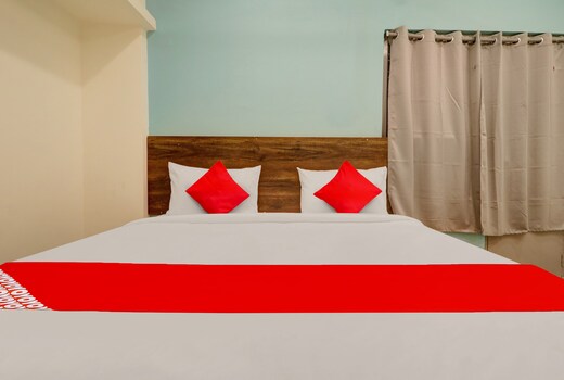 Hotel O by OYO R Square