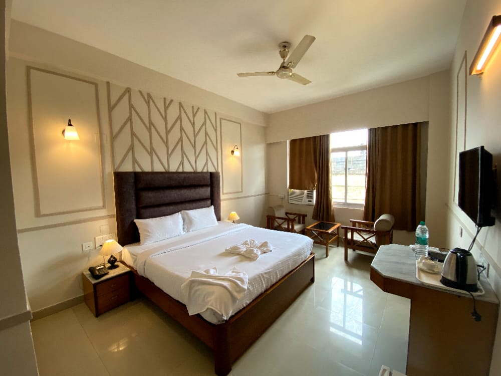 EARL GREY HOTEL