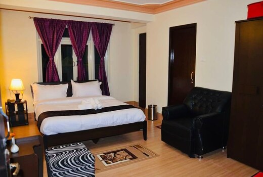 Hotel Kai-Fu-Khim Residency