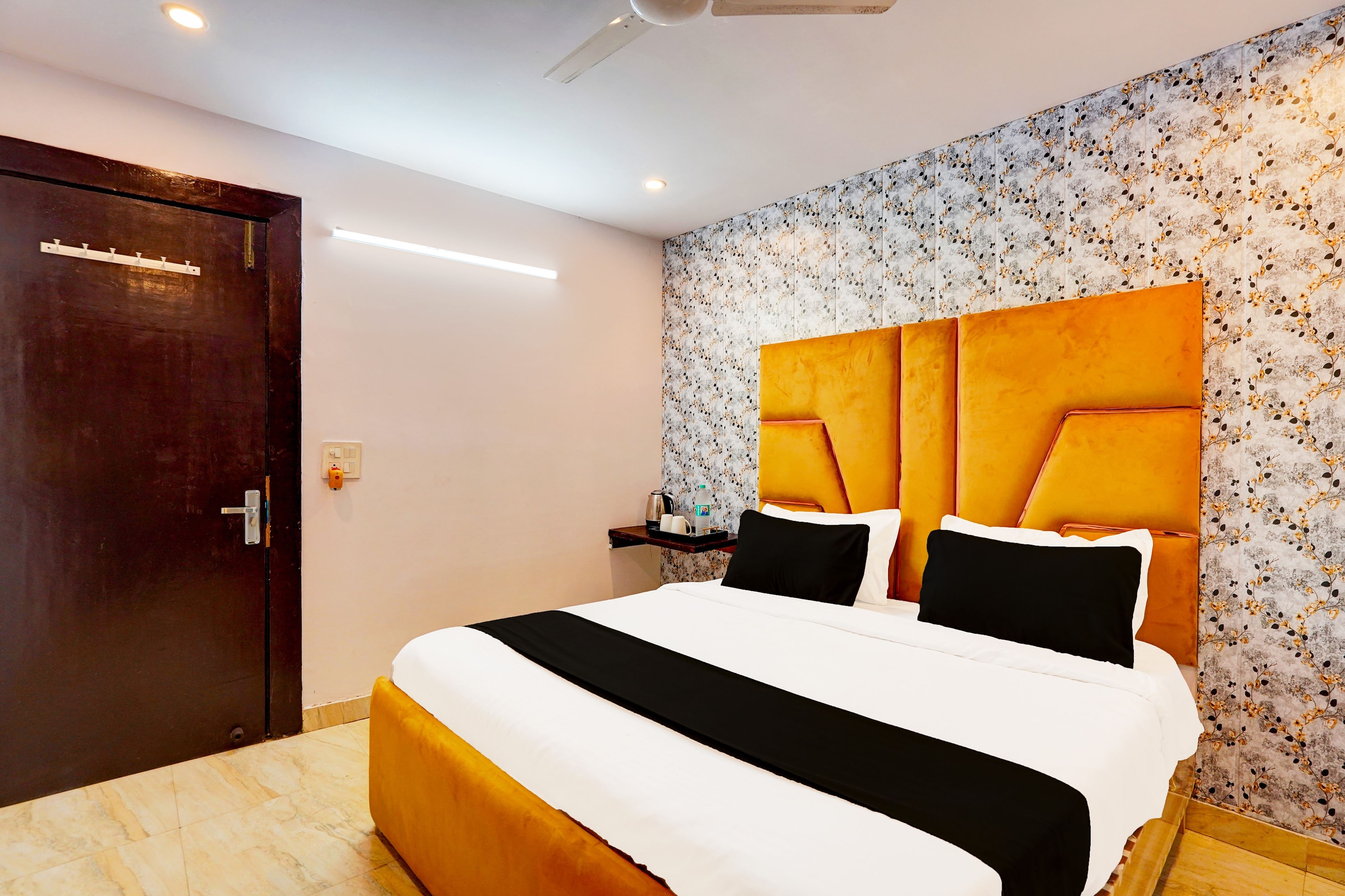 Hotel O Golden Inn