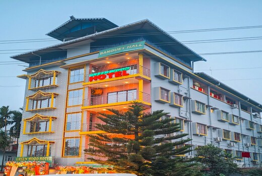 GREEN WOOD HOTEL