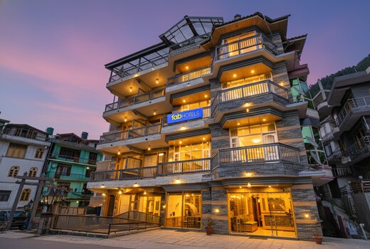 FabHotel Rigzin Nest Cottage
