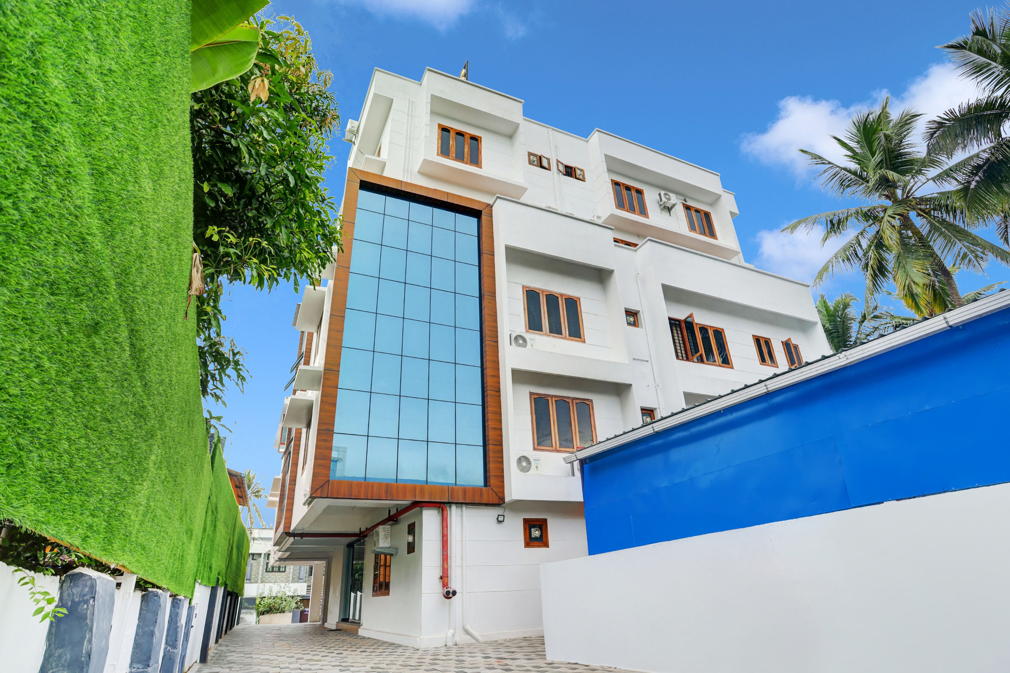 Hotel O Tech Residency
