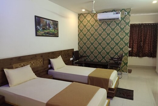 S S Residency