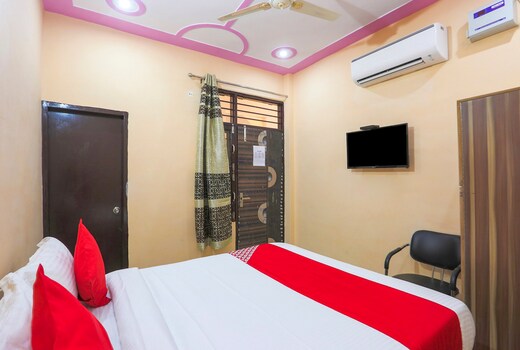 Hotel O Royal Villa