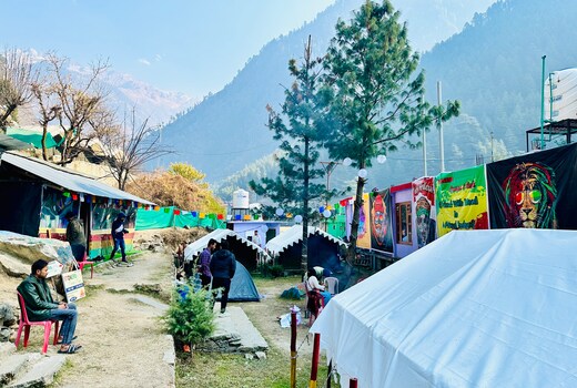 Stoners Camps And Cafe