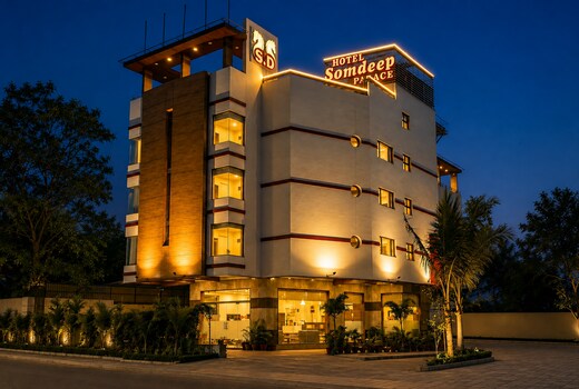 Hotel Somdeep Palace