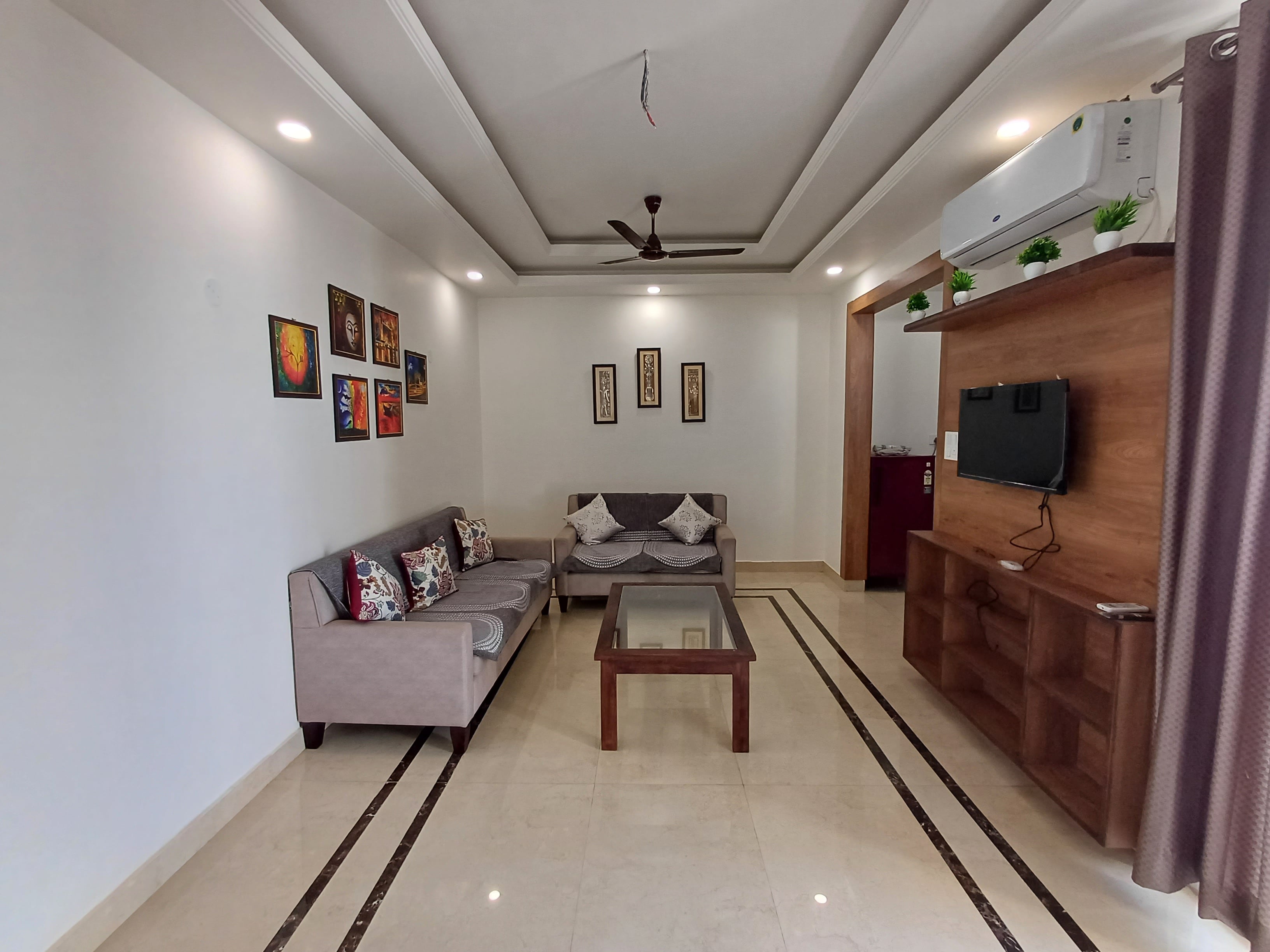 Main gallery