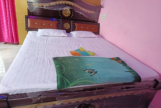 STAR HOME STAY