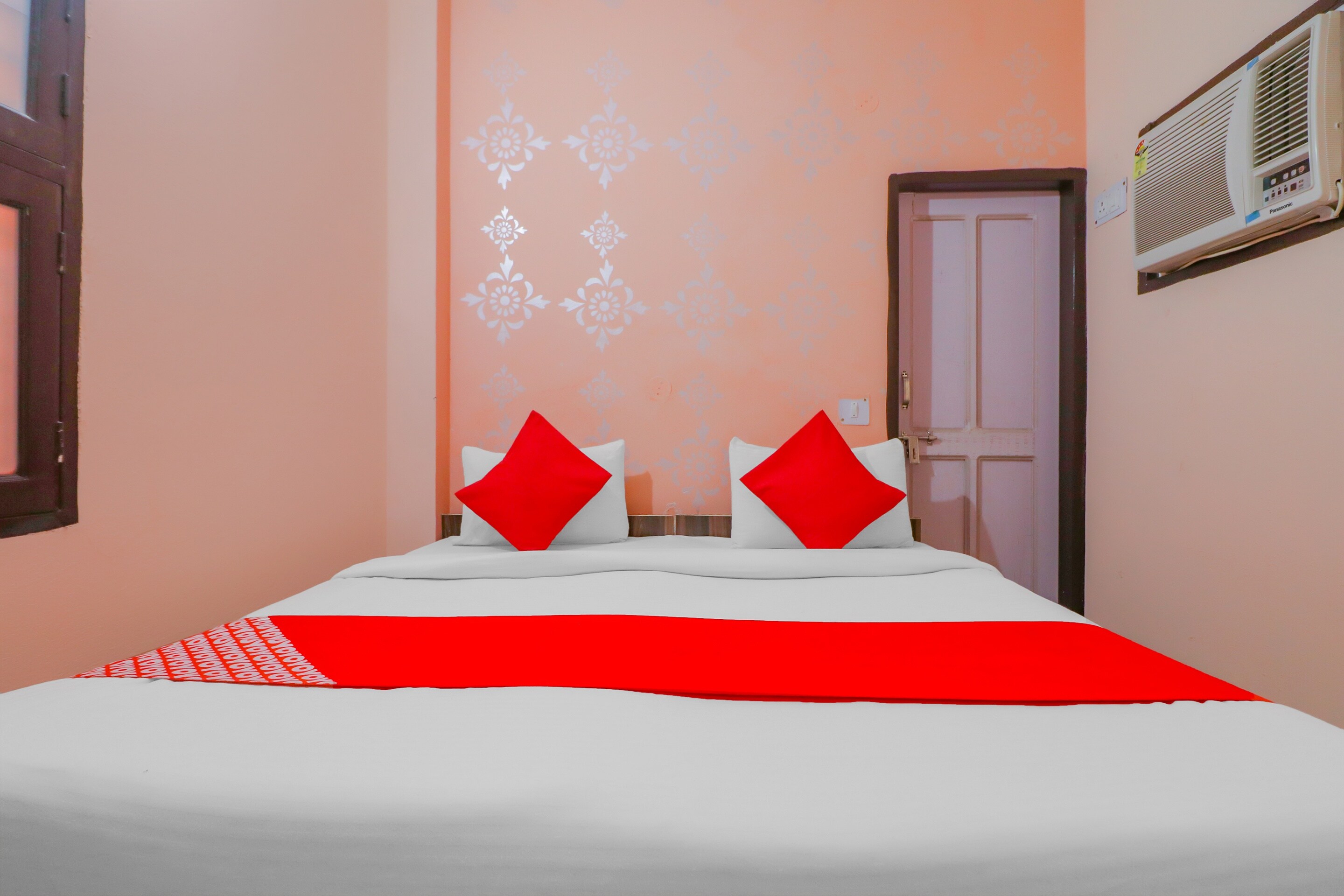 Hotel O Bhardwaj Guest House