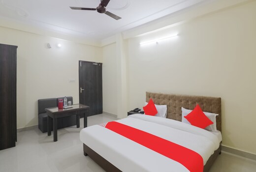 Hotel O by OYO R.K. INN