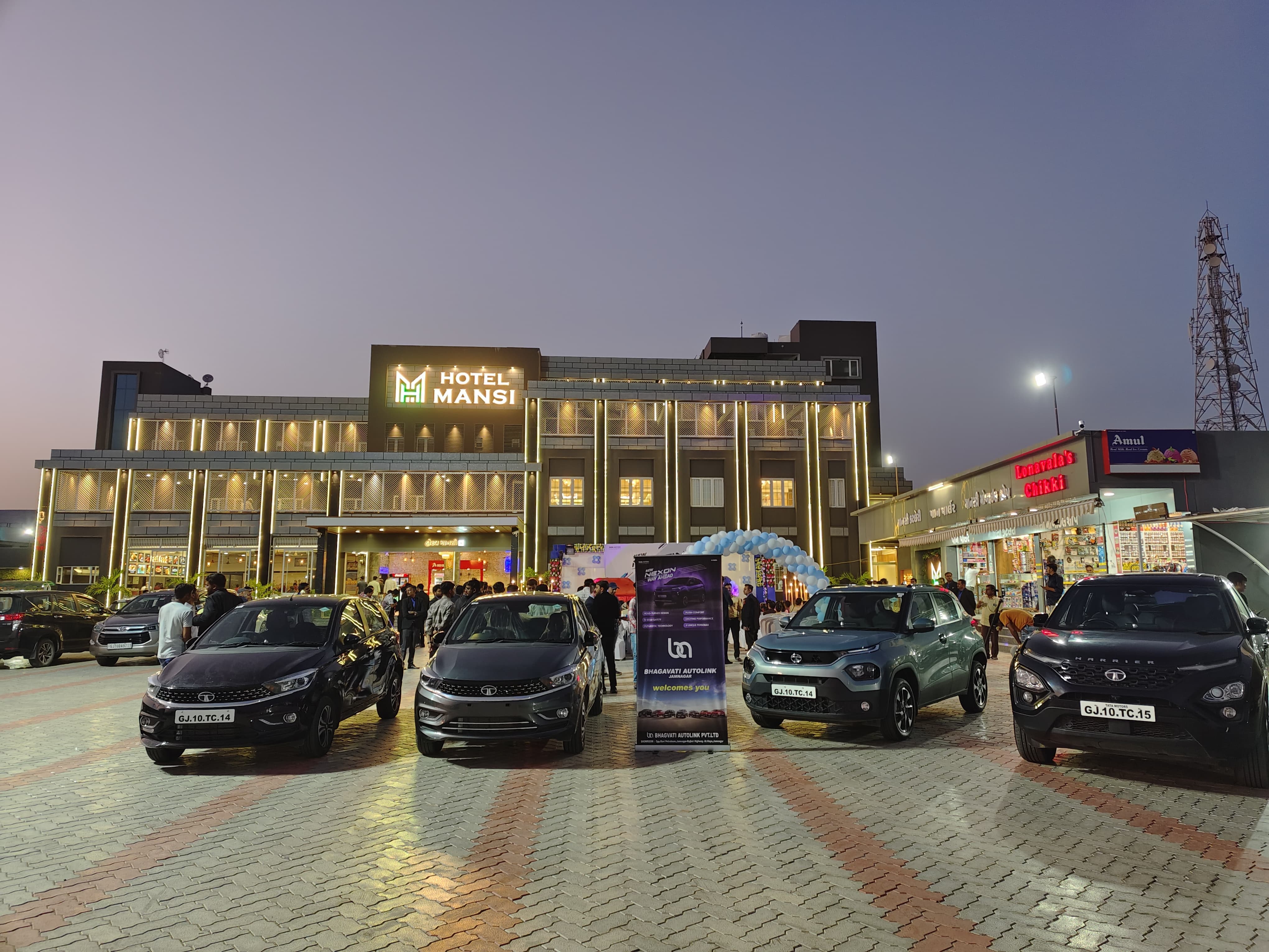 HOTEL MANSI