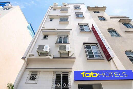 FabHotel Diamond Regency