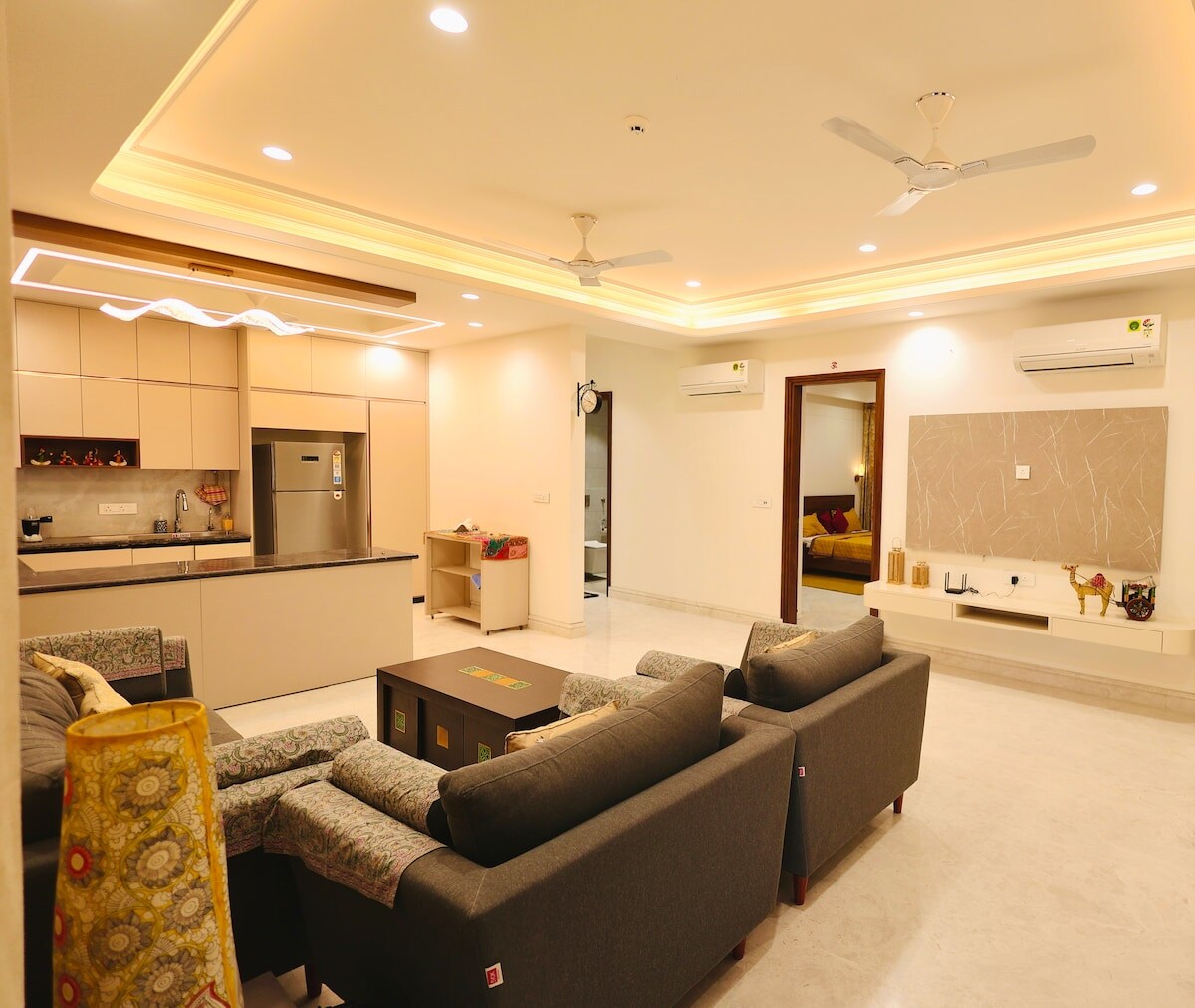 Main gallery