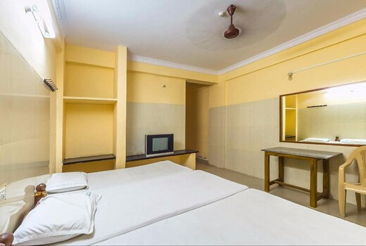 Sai Priyanka Guest House
