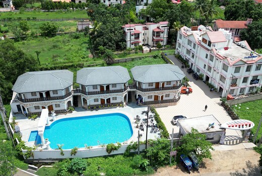 Dip Holidays Resort