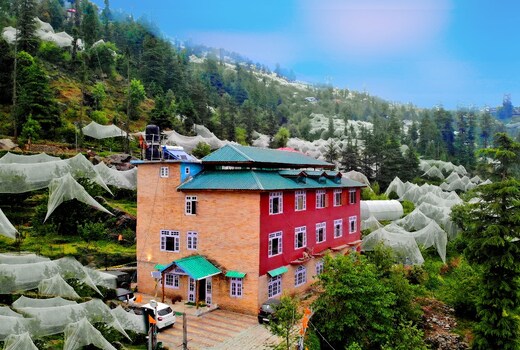 Varindavan Hotel & Restaurant