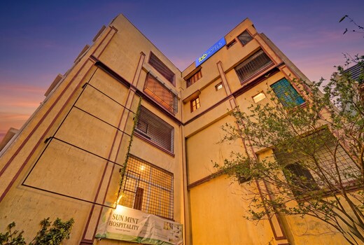 FabHotel Sun Mint - Jubilee Hills