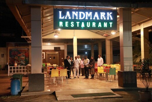 Hotel Fountain Inn Mahad
