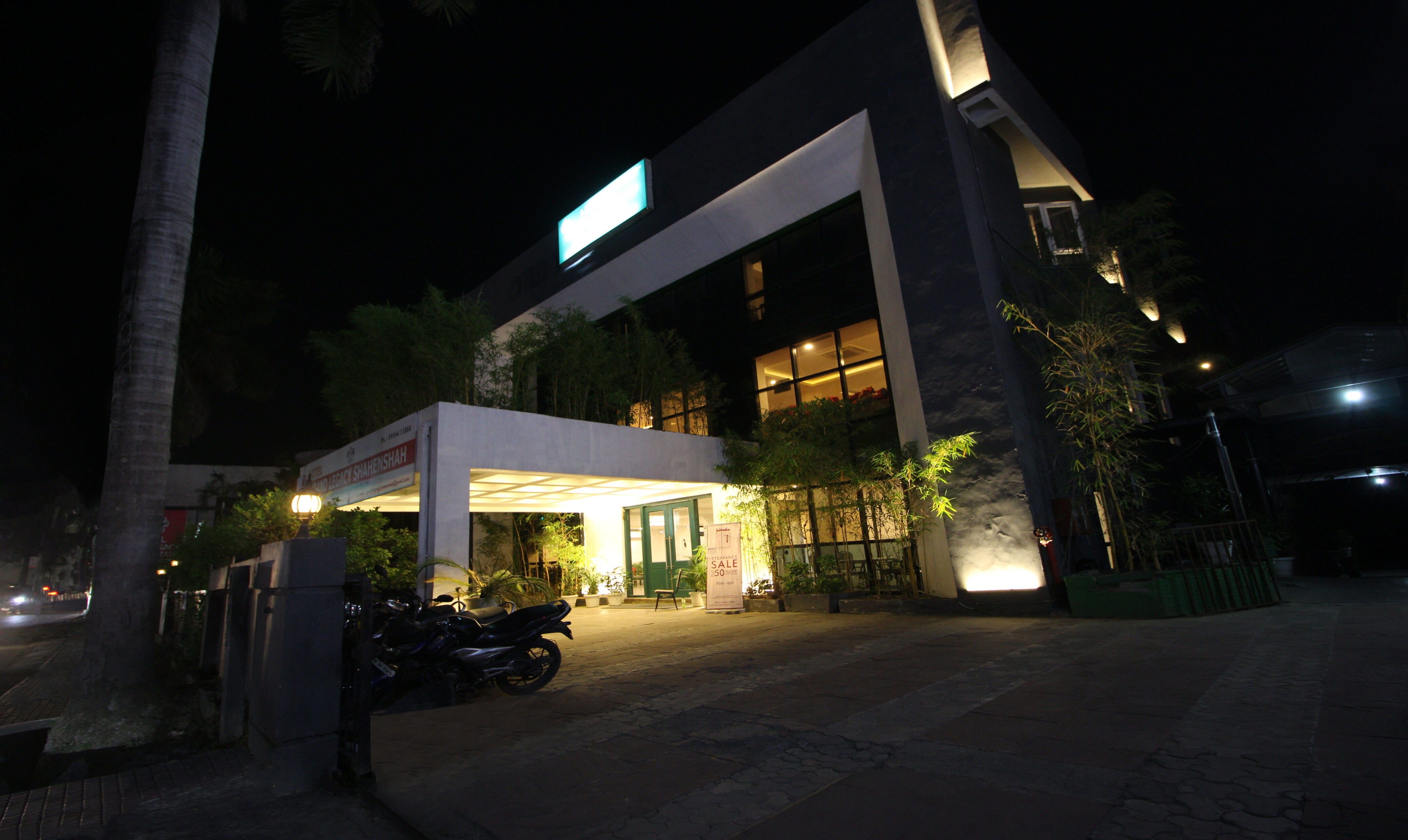 Main gallery