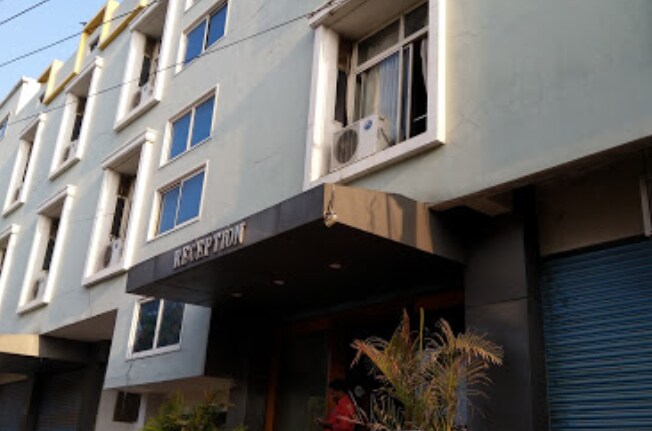 HOTEL BALAJI GRAND