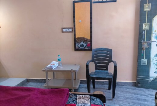 Rock view home stay hampi
