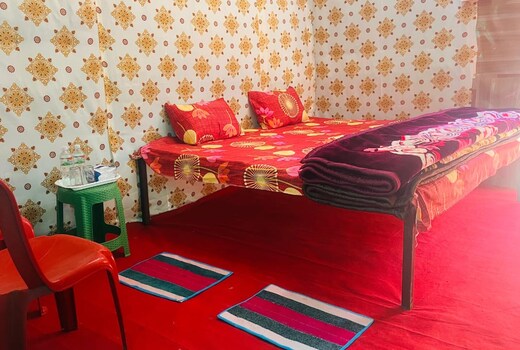 Sangam Cottages 500 Meters From Triveni Sangam