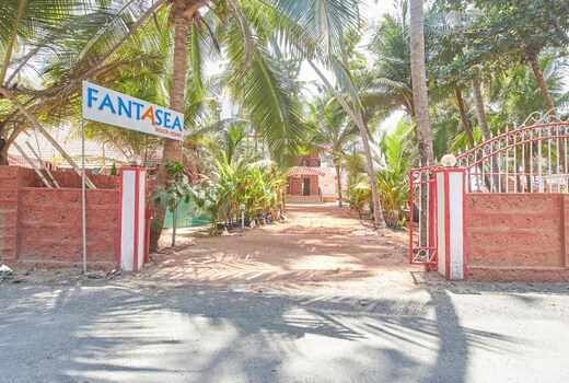 Fantasea Beach Resort