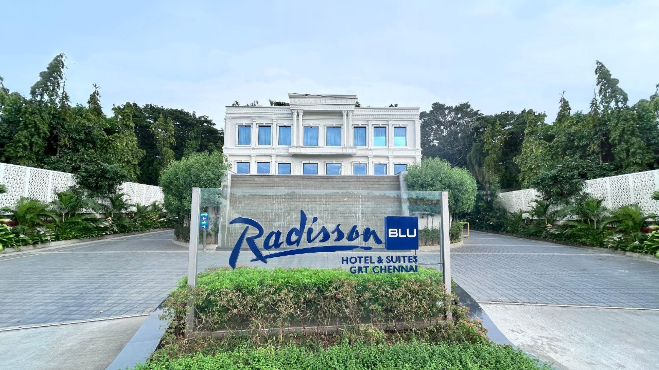 Radisson Blu Hotel & Suites GRT Chennai
