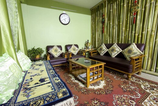 Kelong's Holiday Home