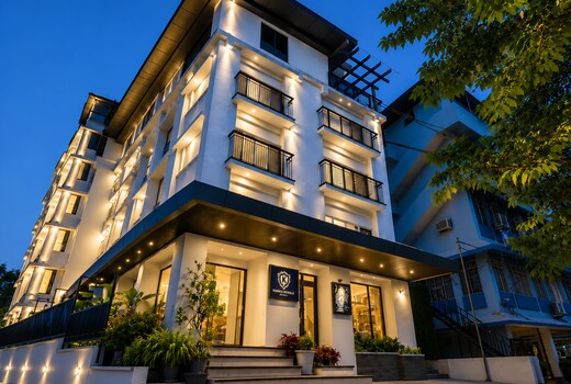 K Grandeur Hotels