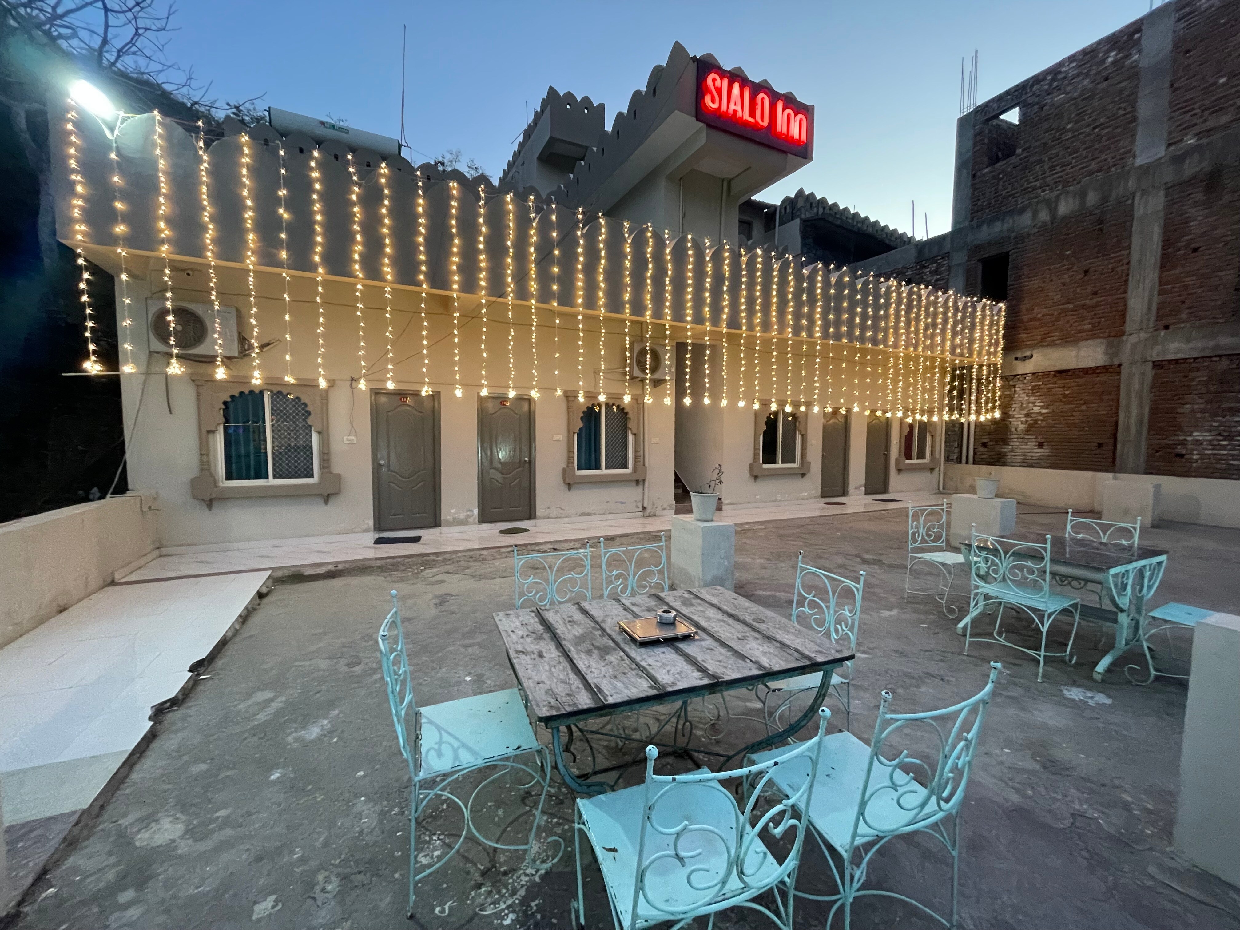 Hotel Sialo Inn