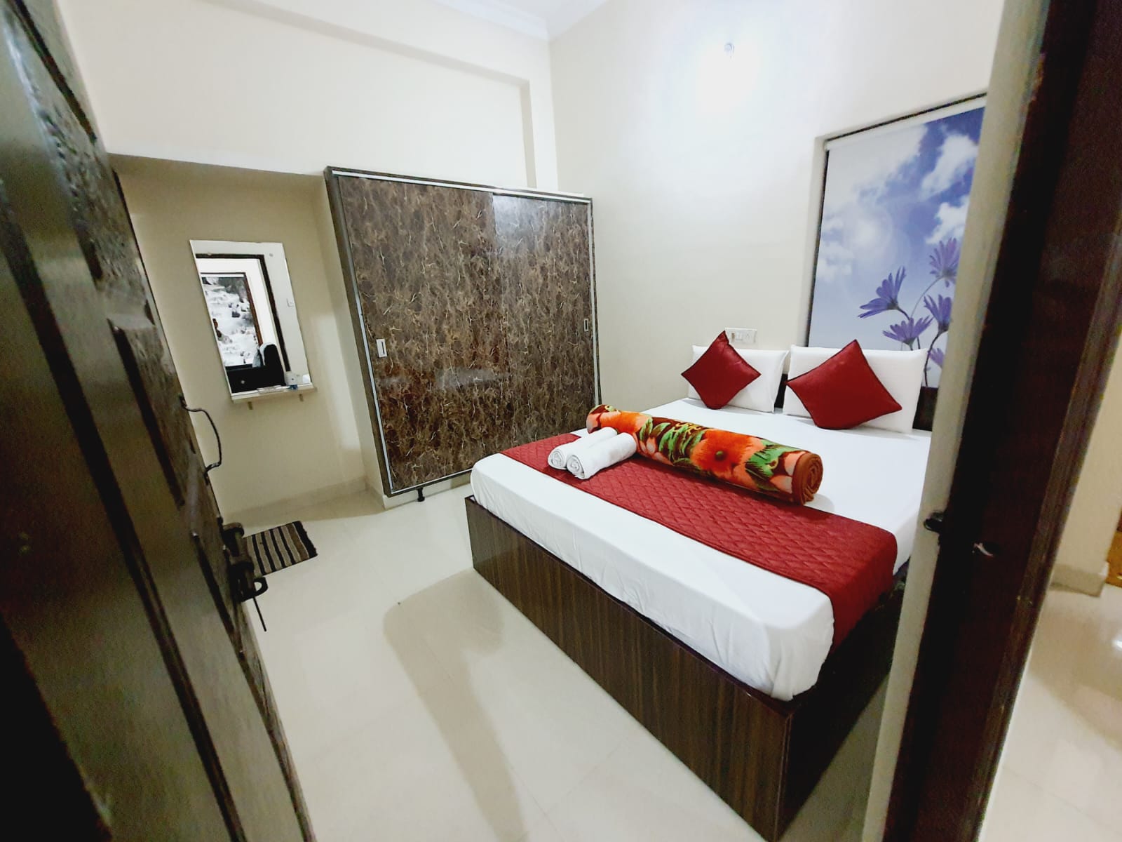 MK SUITES