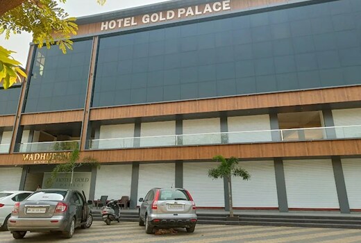 Hotel Gold Palace