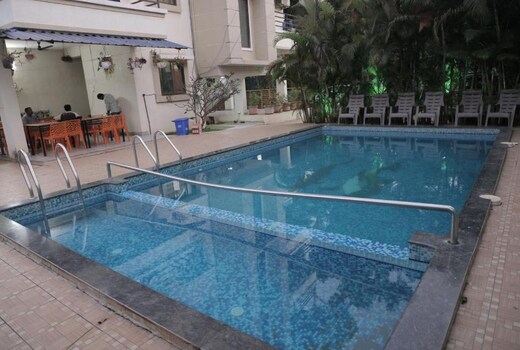 Anant Villa and Resort