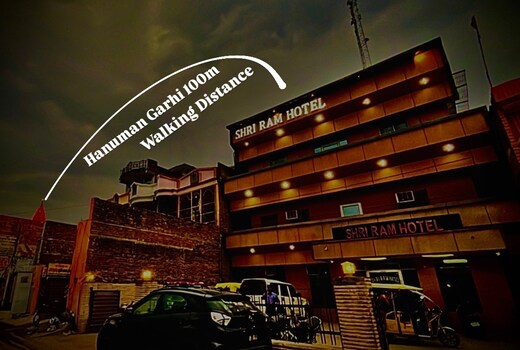 Shri Ram Hotel - 50 Mtrs. from Shri Ram Janam Bhumi