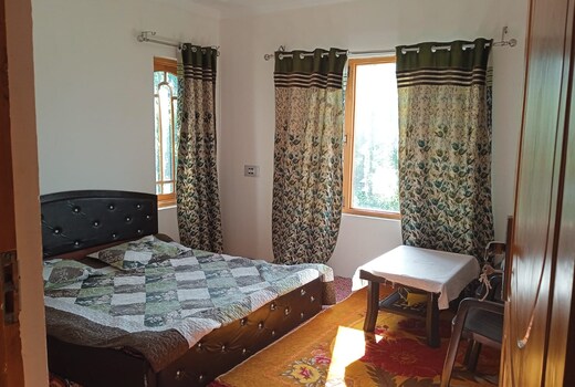 Rehaish GA Homestay