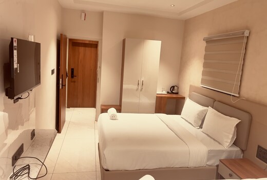 Hotel Liora Suites