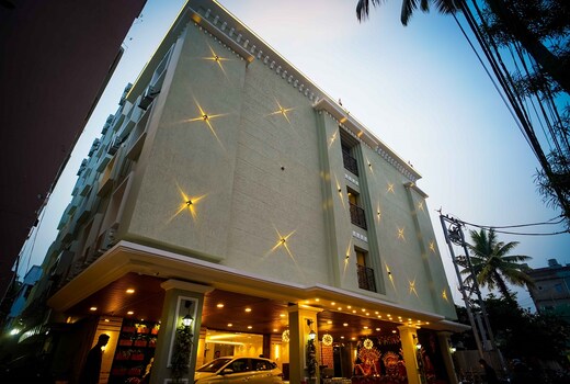 The Adventure Luxury Hotel