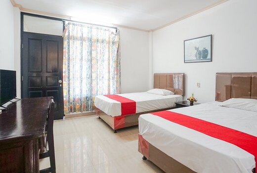 Oranjje Hotel