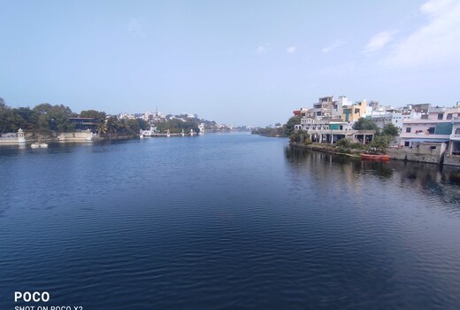 Manorama HomeStay ( lake view)