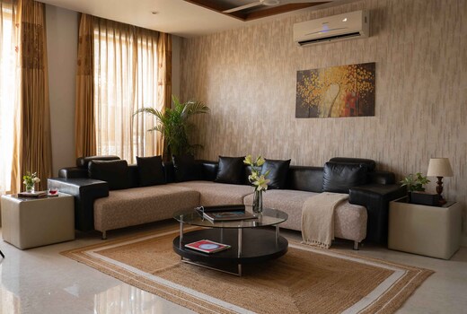 The City Haven by The Blue Kite - 3BHK Apartment with Balcony , Kitchen & Daily Housekeeping (A)