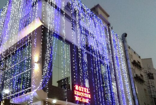 Hotel Executive Holiday Boring Road